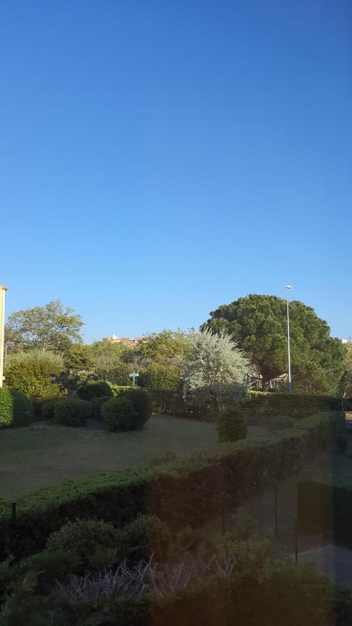 Studio 16 Le Cap D'Agde Avec Parking Prive Proche Du Centre ภายนอก รูปภาพ